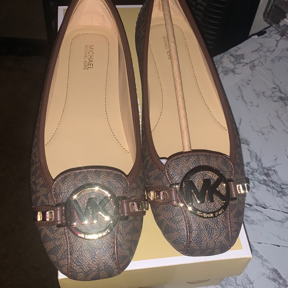 Michael Kors ballet flats 🎀